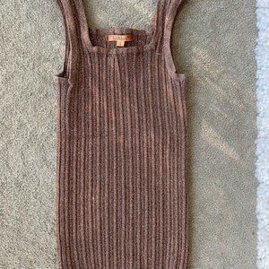 Sleeveless Stretchy Top